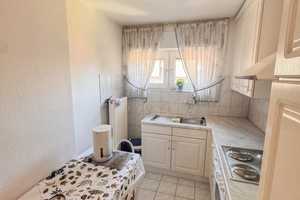 Großzügiges Zweifamilienhaus mit Balkon, Terrasse, Garten und 2 Tiefgaragen im idyllischen Loverich – Aachen (Kreis) – Vorschaubild 29