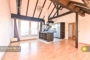 Helle 3,5-Zimmer Wohnng mit Loggia über den Dächern von Solingen-Ohligs.