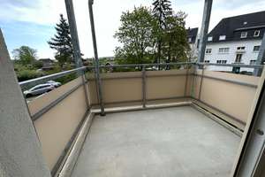 Wohnen am Heimgarten  + 1. OG + Bad mit Dusche + frei ab 1.3.26 – Heimgarten 49, 9127 Gablenz, Chemnitz – Vorschaubild 2