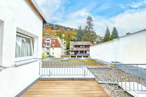 Attraktives Wohn- und Geschäftshaus mitten in der malerischen Stadt Triberg zu verkaufen – Schwarzwald-Baar-Kreis – Vorschaubild 12