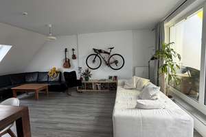 Traumhafte 4-Zimmer-Wohnung mit Loggia und EBK in Wiesbaden – Wielandstraße 7, 65187 Südost, Wiesbaden – Vorschaubild 4