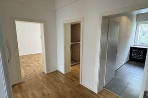 Top-Rendite im Südviertel: Sanierte 3-Zi.-Wohnung, 1.200€ Kaltmiete, Günstiges Hausgeld! – Dreilindenstrasse 105, 45128 Südviertel, Essen – Vorschaubild 19