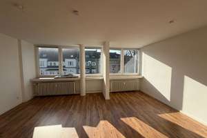 3-Zimmer-Wohnung am Chlodwigplatz!