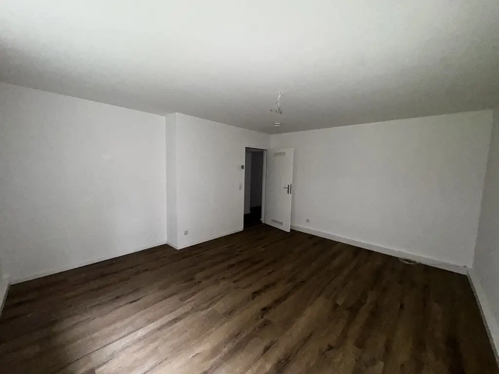 Frisch saniert! 2-Zimmer-Wohnung in Aachen mit Blick ins grüne - Photo 1