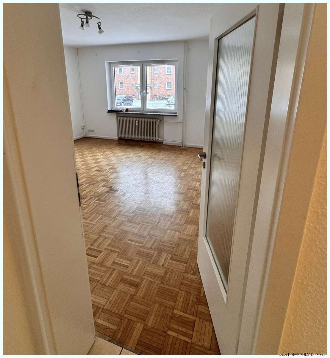 Immobilie in Büdelsdorf - BEZUGSFREI: Attraktive 4-Zimmer-Wohnung mit sonnigem Westbalkon in beliebter ruhiger Wohnlage ! - Bild 7