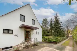Wohnglück schaffen in Halle (Saale): EFH mit großzügigem Garten  – Halle (Saale) – Vorschaubild 16