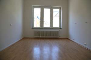 5-Zimmer Altbauwohnung in toller Lage – Die vollständige Adresse der Immobilie erhältst du vom Anbieter., 50937 Sülz, Köln – Vorschaubild 2