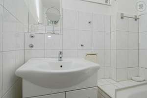 Schöne möblierte 3-Zimmer Wohnung mit Balkon und Internet in Wiesbaden West – Die vollständige Adresse der Immobilie erhältst du vom Anbieter., 65195 Westend / Bleichstraße, Wiesbaden – Vorschaubild 4