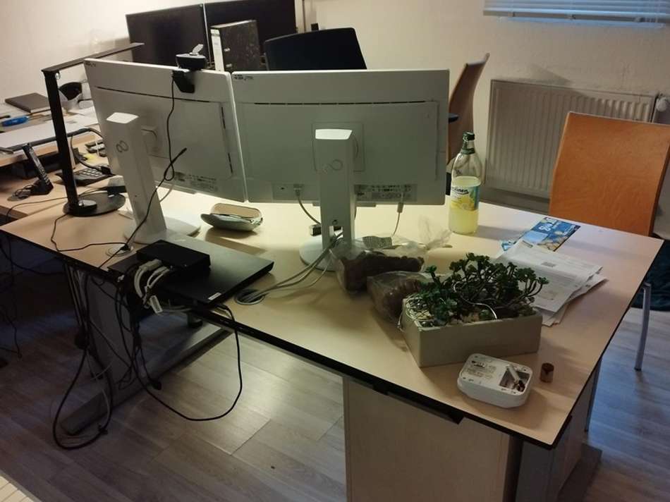 Büro (Keller)