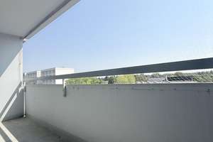 FREI Wunderschöne 1,5-Zi-Whg mit großem Balkon – Die vollständige Adresse der Immobilie erhältst du vom Anbieter., 81477 Solln, München – Vorschaubild 5