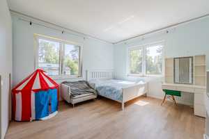 Moderne Eleganz in privater Idylle: Exklusive Familienresidenz in Berlin Kladow – Berlin – Vorschaubild 12