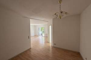 Reserviert - LEERSTEHENDE EG-3ZBK-WOHNUNG NAHE SCHLOSS