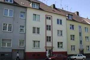 Zentrale Lage zwischen Stadtmitte und Frohnhausen! Modernisiert in 2018. – Frohnhauser Straße 118, 45144 Holsterhausen, Essen – Vorschaubild 1