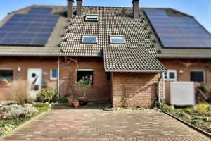 Gemütliches Einfamilienhaus in familienfreundlicher Lage – Die vollständige Adresse der Immobilie erhältst du vom Anbieter., 47495 Rheinberg – Vorschaubild 1