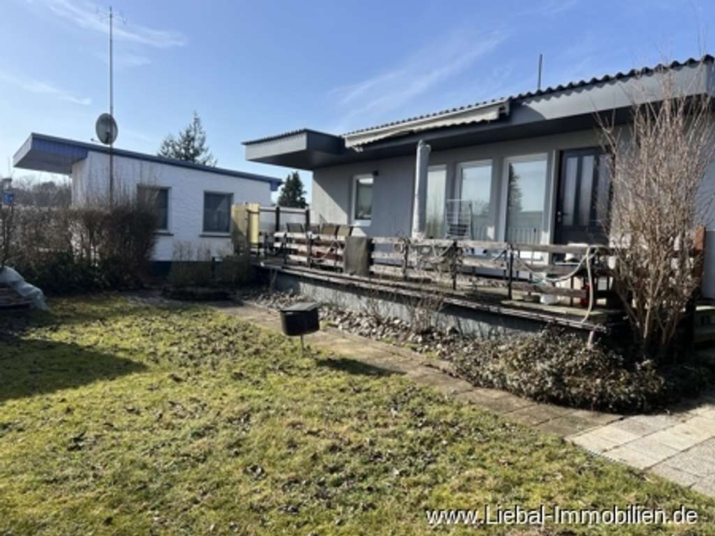 Immobilie in Penzlin - Gepflegter Bungalow beim Tollensesee !!! - Bild 1