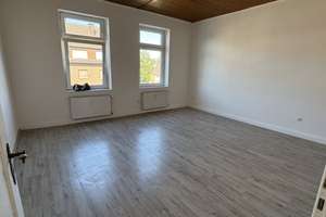 *2 Zimmer im stilvollen Altbau, 2. Etage* – Mülheimer Straße 382, 46045 Dümpten, Oberhausen – Vorschaubild 1