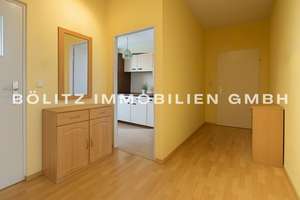 Ihr neues Zuhause in Berlin-Zehlendorf: Helle 3-Zimmer-Wohnung mit Süd-Loggia in grüner Bestlage – Die vollständige Adresse der Immobilie erhältst du vom Anbieter., 14165 Zehlendorf, Berlin – Vorschaubild 4