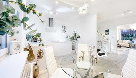 Bild von Modernes Reihenhaus, bezugsfertig und provisionsfrei