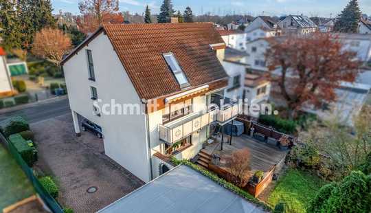 Bild von Vermietetes Dreifamilienhaus mit Garten & XL-Garage. Erbpacht. In F-Goldstein
