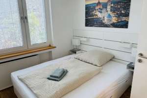 2 Zimmer Dachgeschoss Wohnung mit Balkon Düsseldorf – Die vollständige Adresse der Immobilie erhältst du vom Anbieter., 40217 Unterbilk, Düsseldorf – Vorschaubild 7