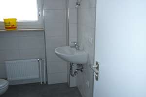 Top sanierte 3-Zimmer-Wohnung in Prüfening mit super Aussicht – Die vollständige Adresse der Immobilie erhältst du vom Anbieter., 93049 Westenviertel, Regensburg – Vorschaubild 9