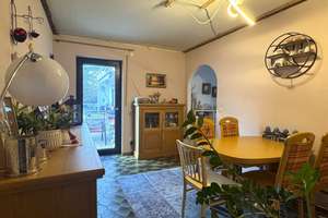 Charmanter Bungalow mit viel Potenzial und idyllischem Garten – Die vollständige Adresse der Immobilie erhältst du vom Anbieter., 89079 Wiblingen, Ulm – Vorschaubild 4