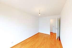 Stilvolle 4-Zimmer-Wohnung in familienfreundlichem Quartier! Jetzt Umzugsbonus sichern – Am Kesselhaus 10, 80999 Untermenzing, München – Vorschaubild 8