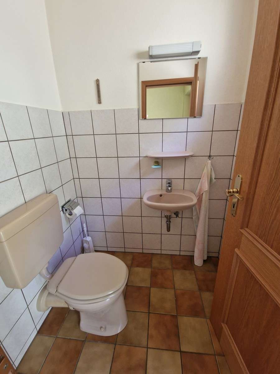 Immobilie in Warmensteinach - Wohnen wie im Urlaub!
Gemütlichkeit für die kleine Familie oder
Ihr Rückzugsort im Fichtelgebirge? - Bild 5