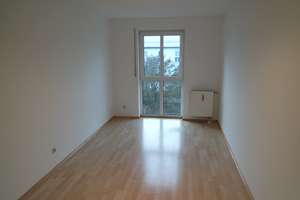 Ruhige 2-Zimmer-Wohnung mit Balkon & TG-Stellplatz in Friedrichshofen – 85049 Friedrichshofen-Hollerstauden, Ingolstadt – Vorschaubild 7