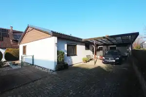 Gepflegter Bungalow in Bretten-Büchig! – Karlsruhe (Kreis) – Vorschaubild 1