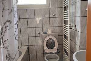 Exklusive, gepflegte 3-Zimmer-Wohnung 100 qm mit Balkon 100qm und Einbauküche in Mannheim – Rüdesheimerstr 100, 68309 Käfertal, Mannheim – Vorschaubild 2