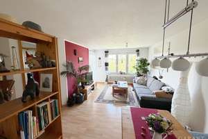 Charmante 2 1/2 Zimmer-Wohnung mit Balkon in ruhiger Lage von Stuttgart-Mühlhausen – Die vollständige Adresse der Immobilie erhältst du vom Anbieter., 70378 Neugereut, Stuttgart – Vorschaubild 1