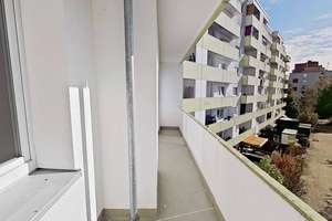 SELBST RENOVIEREN UND SPAREN: Große 4-Zimmer-Wohnung mit BALKON und viel Lichteinfall – 48159 Kinderhaus-West, Münster – Vorschaubild 4
