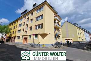 Südstadt-Charme pur: 3-Zimmer-Erdgeschosswohnung im Herzen des Pantaleons-viertel.