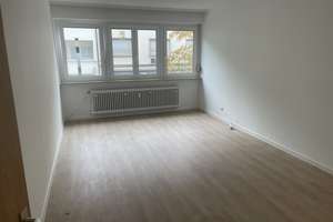 Helle 3-Zimmer-Wohnung mit Dachterrasse in zentraler Lage von Singen – Schwarzwaldstr. 3, 78224 Singen (Hohentwiel) – Vorschaubild 4