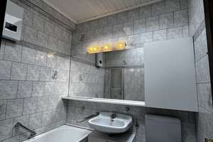 Bungalow in Köln Porz - Lind mit 3 Garagen und Sauna – Sieglarer Straße 35, 51147 Lind, Köln – Vorschaubild 8
