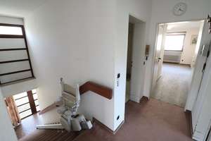 Zentral gelegenes, zweigeschossiges Wohnhaus mit Keller, Garage sowie Carport und schönem Garten – Die vollständige Adresse der Immobilie erhältst du vom Anbieter., 49661 Cloppenburg – Vorschaubild 9