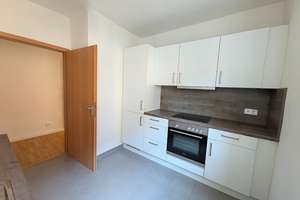 2 Zimmer in beliebter Lage, kompakter Schnitt, separate Küche mit Einbauküche, Tageslichtbad – Wollenweberstraße 8, 18055 Stadtmitte, Rostock – Vorschaubild 3