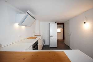Charmante  und stilvoll ausgestattete 2-Zimmer-Stadtwohnung mit Balkon in begehrter Citylage – Die vollständige Adresse der Immobilie erhältst du vom Anbieter., 78462 Altstadt, Konstanz – Vorschaubild 10