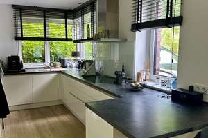Traumhafte Waldrand-Idylle in Hamburg Wohldorf-Ohlstedt: Hochwertige DHH mit Garten – Die vollständige Adresse der Immobilie erhältst du vom Anbieter., 22397 Wohldorf-Ohlstedt, Hamburg – Vorschaubild 5