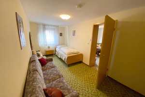 Property thumbnail 8