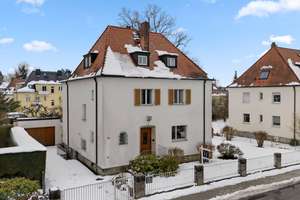 1205m² am Grünen Hügel! Stilvolle Stadtvilla mit traumhaftem Grundstück und guter Substanz – Die vollständige Adresse der Immobilie erhältst du vom Anbieter., 95445 Gartenstadt/Wendelhöfen, Bayreuth – Vorschaubild 3