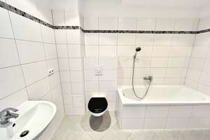 Altbaucharme in Stadtfeld-Ost – Stilvolle 3-Zimmer-Wohnung mit Stuck & Parkett – Wilhelm-Raabe-Straße 2, 39108 Stadtfeld Ost, Magdeburg – Vorschaubild 10