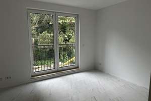 Wohnen mit Charakter: 3-Zimmer-Wohnung in Berlin-Baumschulenweg – Thujaweg 16, 12437 Baumschulenweg, Berlin – Vorschaubild 3