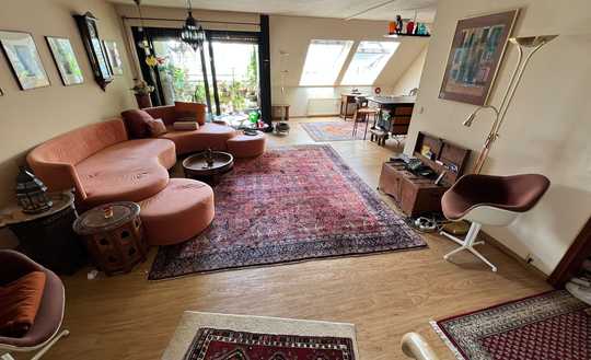 4 ZKB Maisonettewohnung mit 2 Balkonen, Kellerraum und Stellplatz in Mannheim- Quadrate