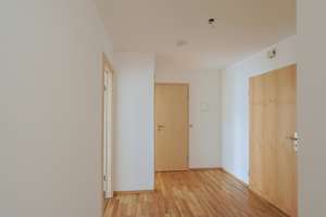 Wohnen mit Urlaubsflair: 3-Zimmer-Wohnung in Ingolstadt mit Gemeinschaftspool – Die vollständige Adresse der Immobilie erhältst du vom Anbieter., 85057 Mitte, Ingolstadt – Vorschaubild 6