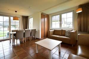 Freistehendes 4-Personen-Ferienhaus mit neuer Küche und 2 Bädern im Ferienresort Cochem (3553) – Am Kellerborn 1-610, 56814 Ediger-Eller – Vorschaubild 5