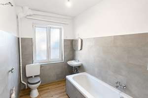 PROVISIONSFREI!  4-Zimmer-Wohnung in der Neu-Ulmer Innenstadt! – Die vollständige Adresse der Immobilie erhältst du vom Anbieter., 89231 Neu-Ulm – Vorschaubild 6