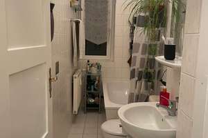 Schöne 2-Raumwohnung mit kl. Balkon fußnah zum Zentrum, Uni, Bhf in Jena – Spitzweidenweg 7, 7743 Jena-Zentrum, Jena – Vorschaubild 5