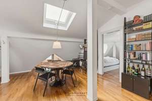 Stilvoll wohnen mit Weitblick – Möblierte 2,5-Zimmer-DG-WHG mit Loggia in traumhaftem Haus! ✨💛 – Die vollständige Adresse der Immobilie erhältst du vom Anbieter., 70180 Heusteigviertel, Stuttgart – Vorschaubild 15